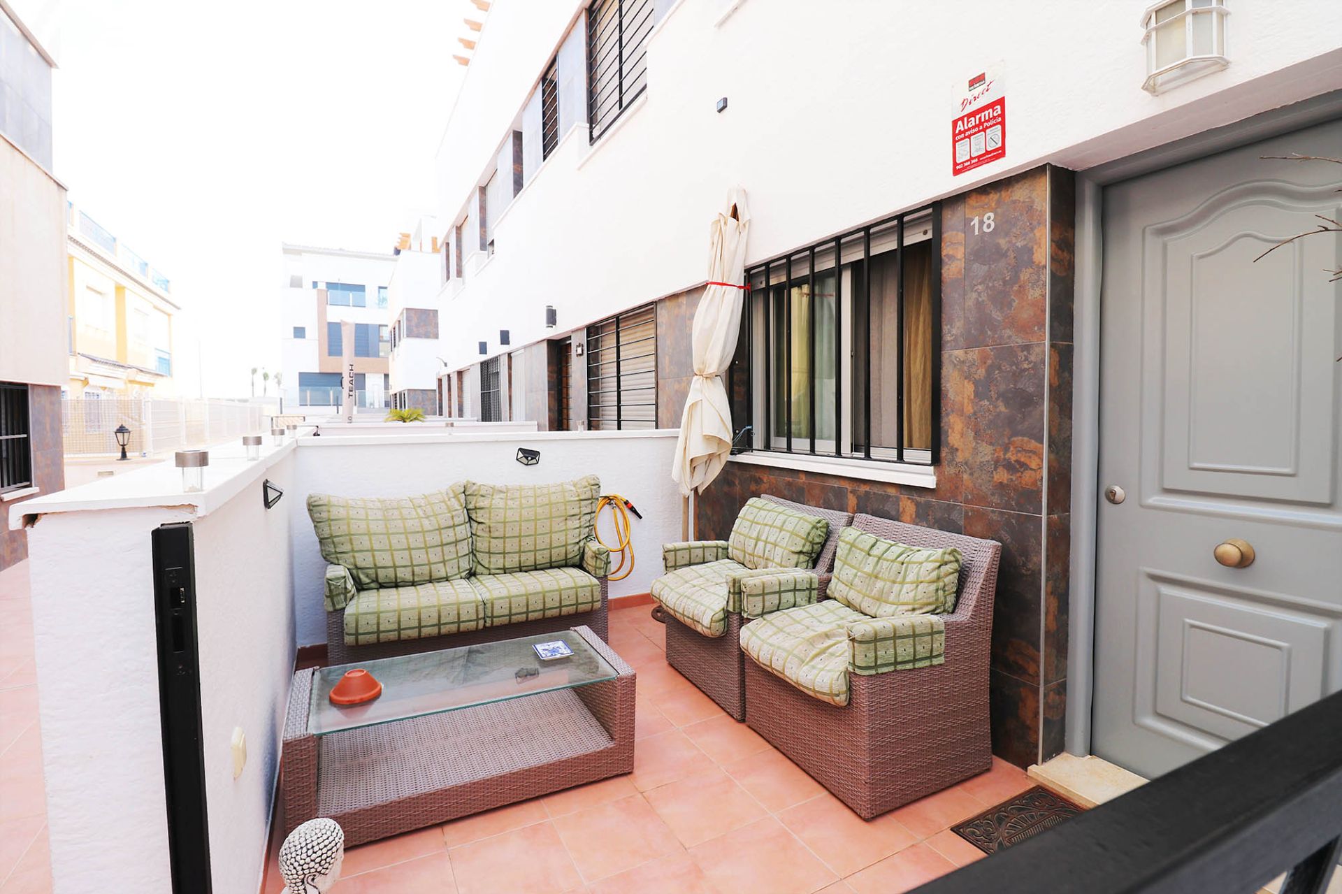 Terrace of House or chalet for sale in Guardamar del Segura  with Air Conditioner, Heating and Terrace