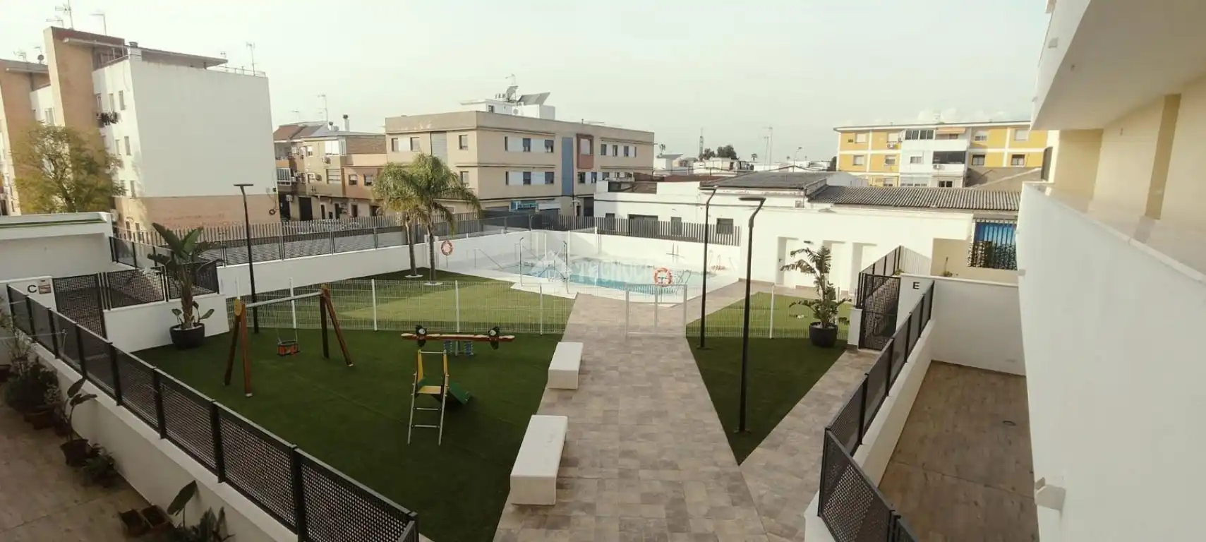 Swimming pool of Flat for rent in La Rinconada  with Air Conditioner