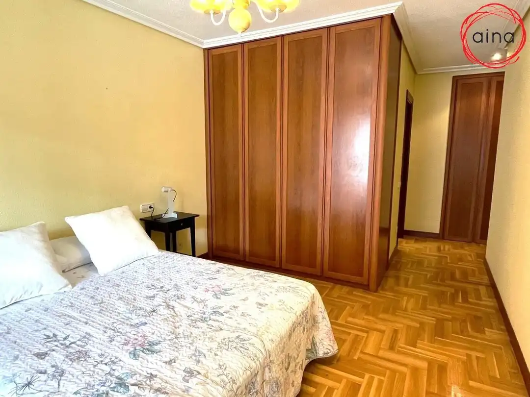 Flat for rent in Calle BENJAMIN DE TUDELA, Mendebaldea - Ermitagaña
