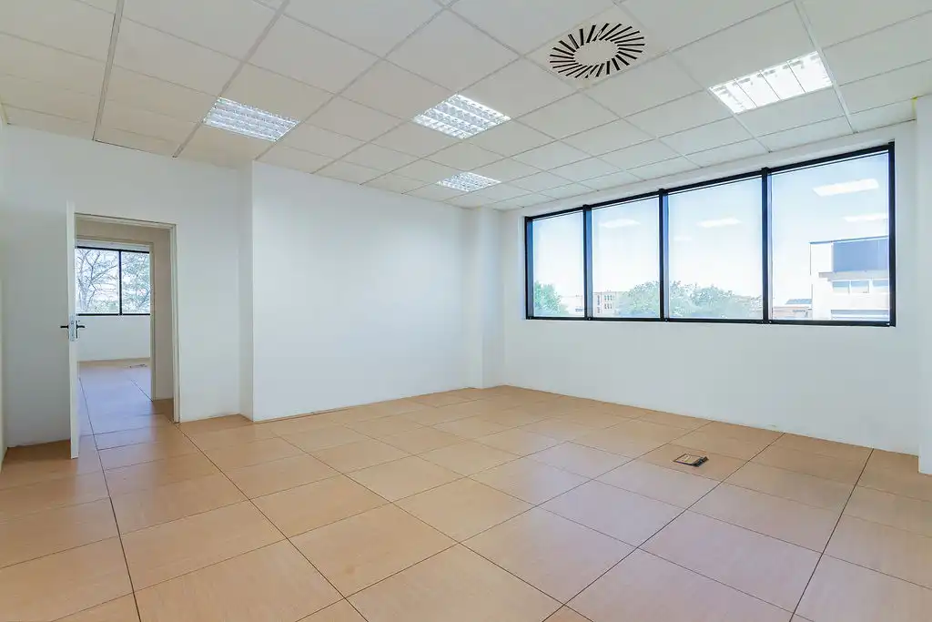 Business premises for sale in Av Vía Láctea, imagen 26