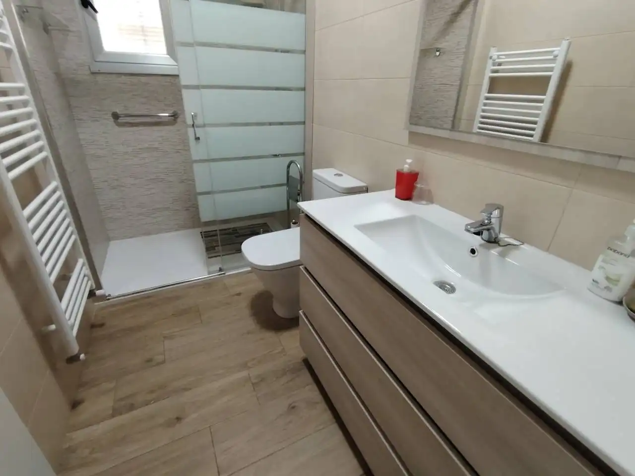 Baño de Piso de alquiler en Zamora Capital  con Calefacción y Amueblado