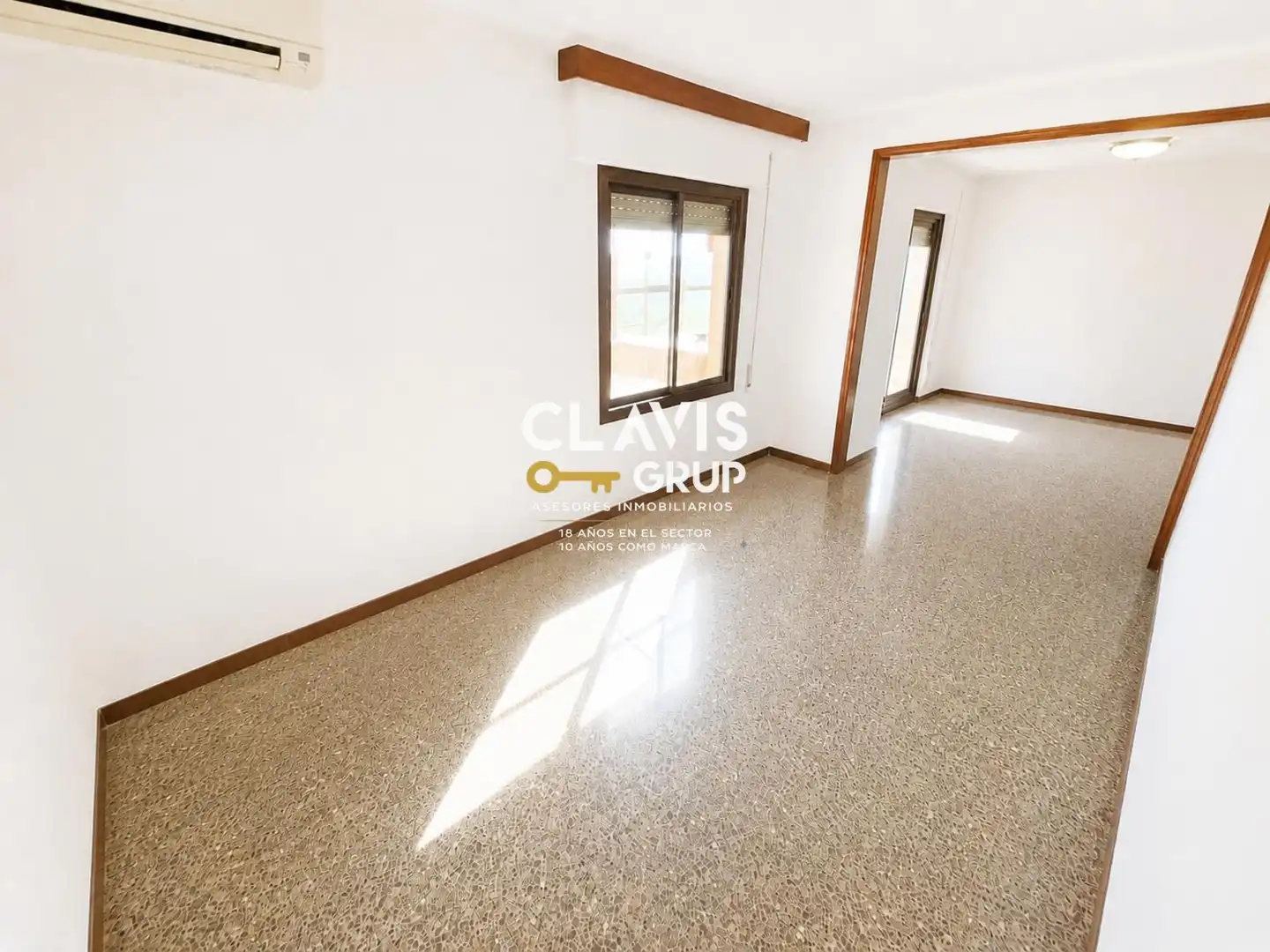 Ático en venta en Barcelona con Aire acondicionado, Calefacción y Terraza
