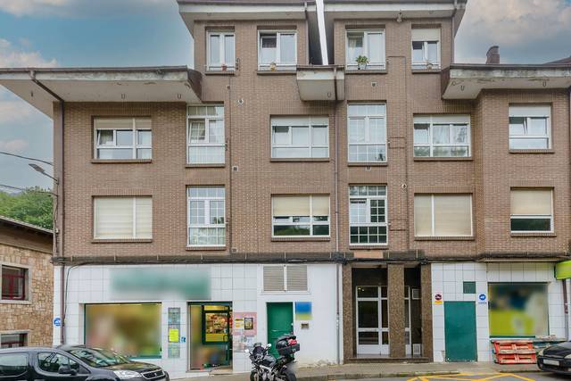 Piso en Venta en C/ Monsacro en Morcín