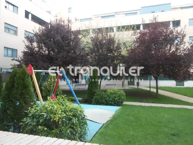 Terrace of Flat for rent in Pinto  with Air Conditioner, Terrace and Furnished