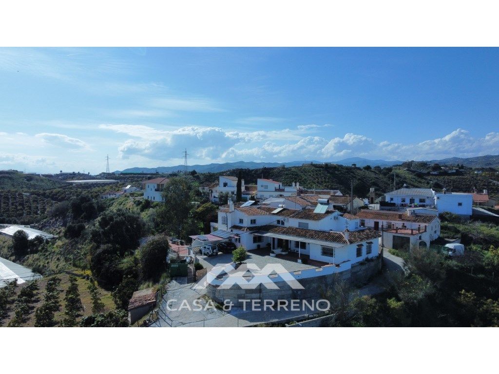 Vista exterior de Casa o xalet en venda en Vélez-Málaga