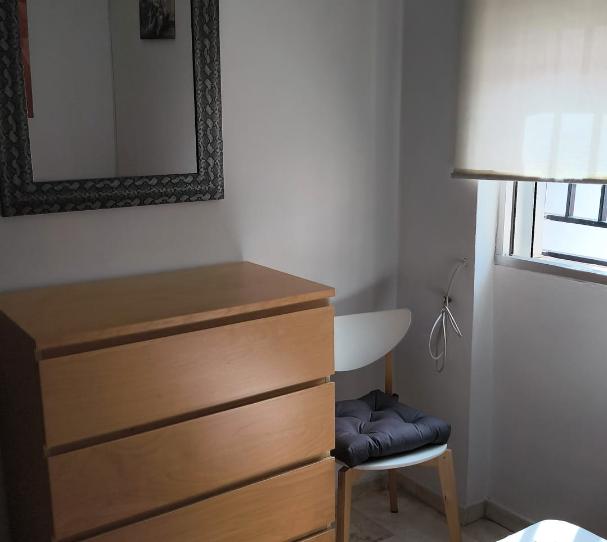 Foto 1 de Apartament de lloguer a Calle Cardenal Mendoza, Centro - Sagrario, Granada