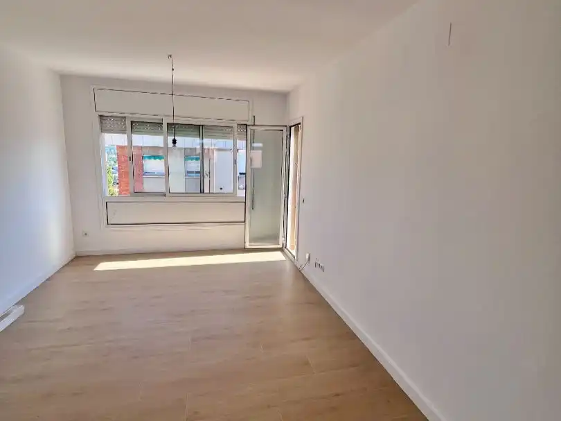 Habitación de Piso en venta en Martorell, Barcelona