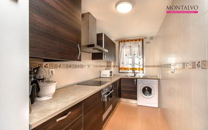 Kitchen of Flat for sale in La Zubia