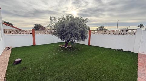 Foto 3 de Casa o xalet de lloguer a Paseo Paseo de Castañeda, 141, Retamar,  Almería Capital