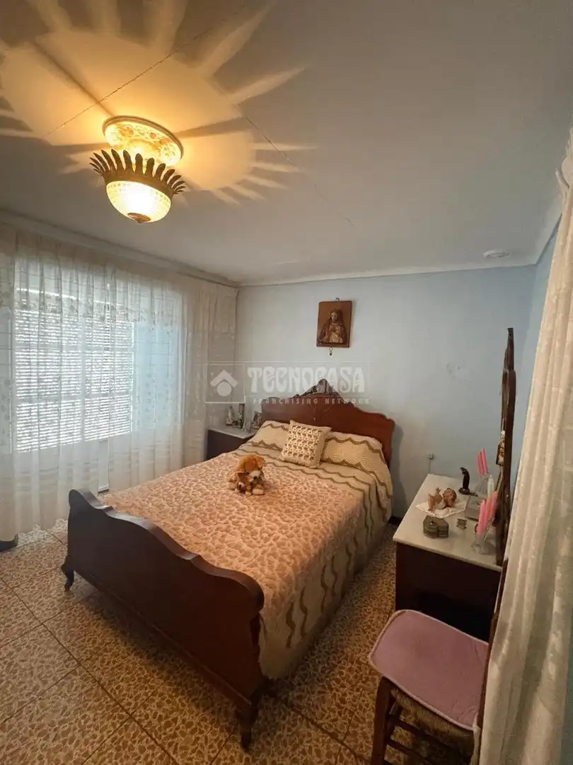Dormitori de Casa o xalet en venda en Marchena amb Traster