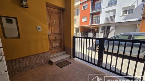 Foto 3 de Casa adosada en venta en Algemesí, Valencia