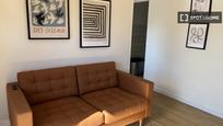 Living room of Flat to rent in L'Hospitalet de Llobregat  with Air Conditioner, Heating and Furnished