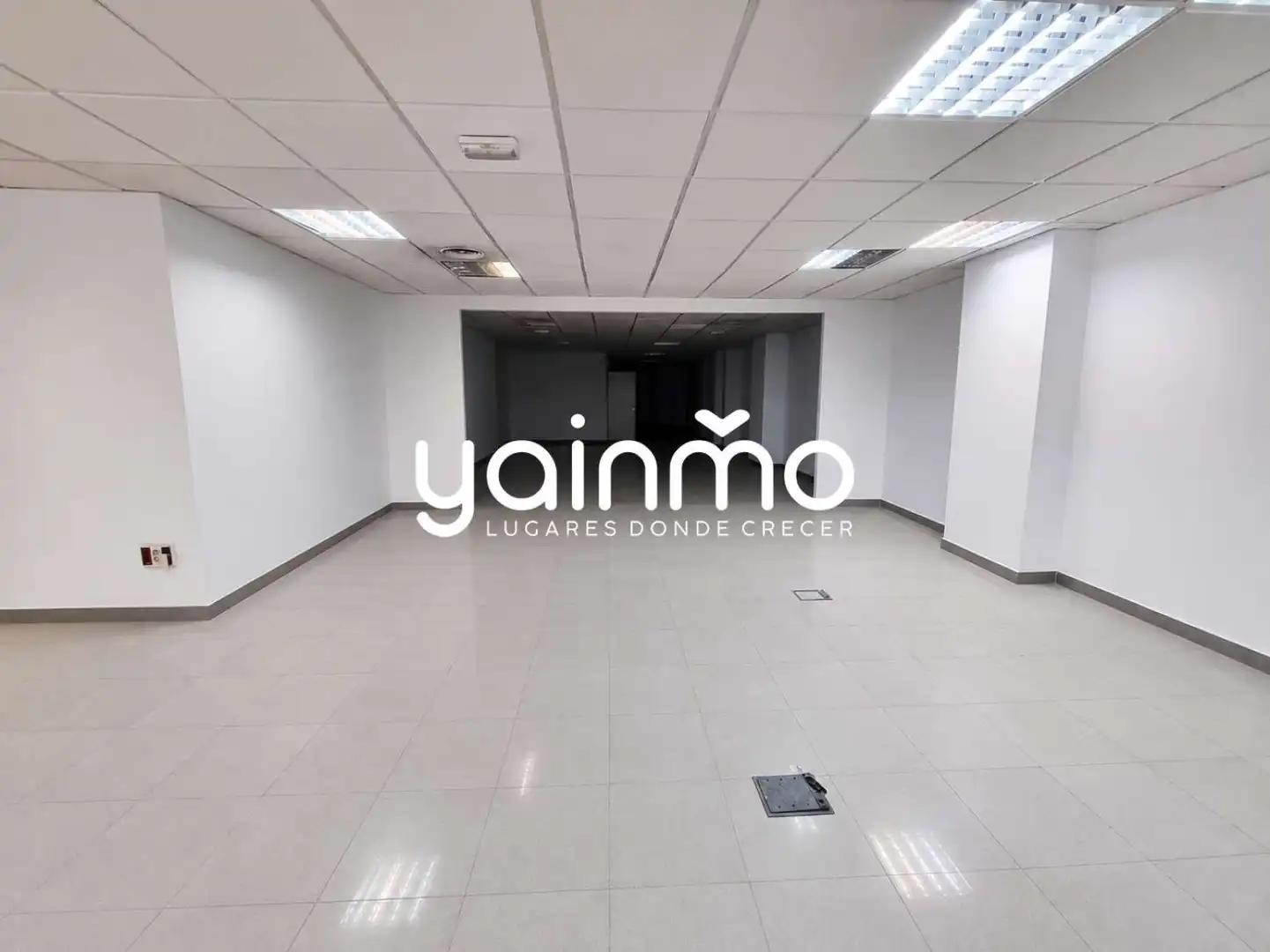 Business premises for sale in Jaén - Calle Sefarad, imagen 9