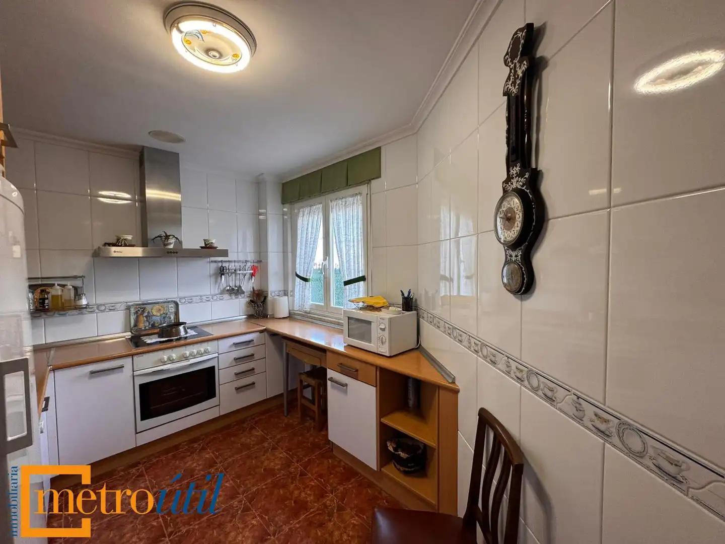 Cuina de Casa o xalet en venda en Mozárbez amb Calefacció, Jardí privat i Parquet