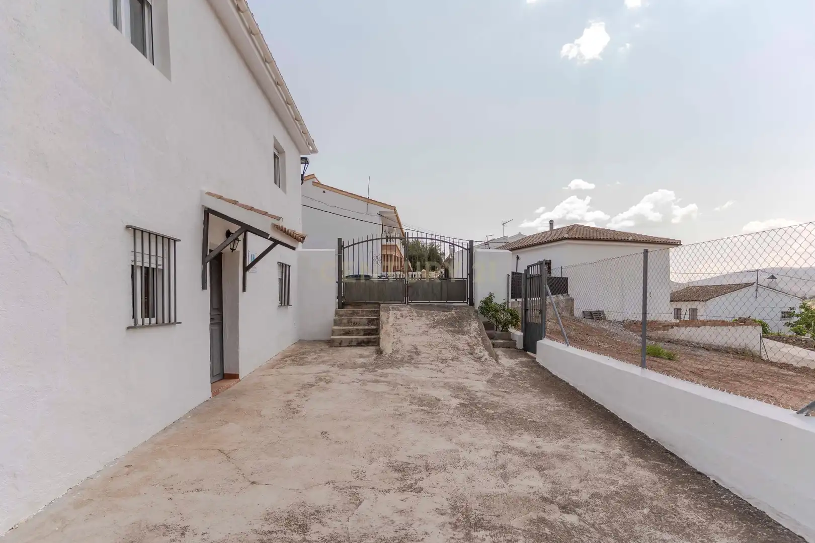 Vista exterior de Casa o chalet en venta en Colomera con Jardín privado, Trastero y Piscina