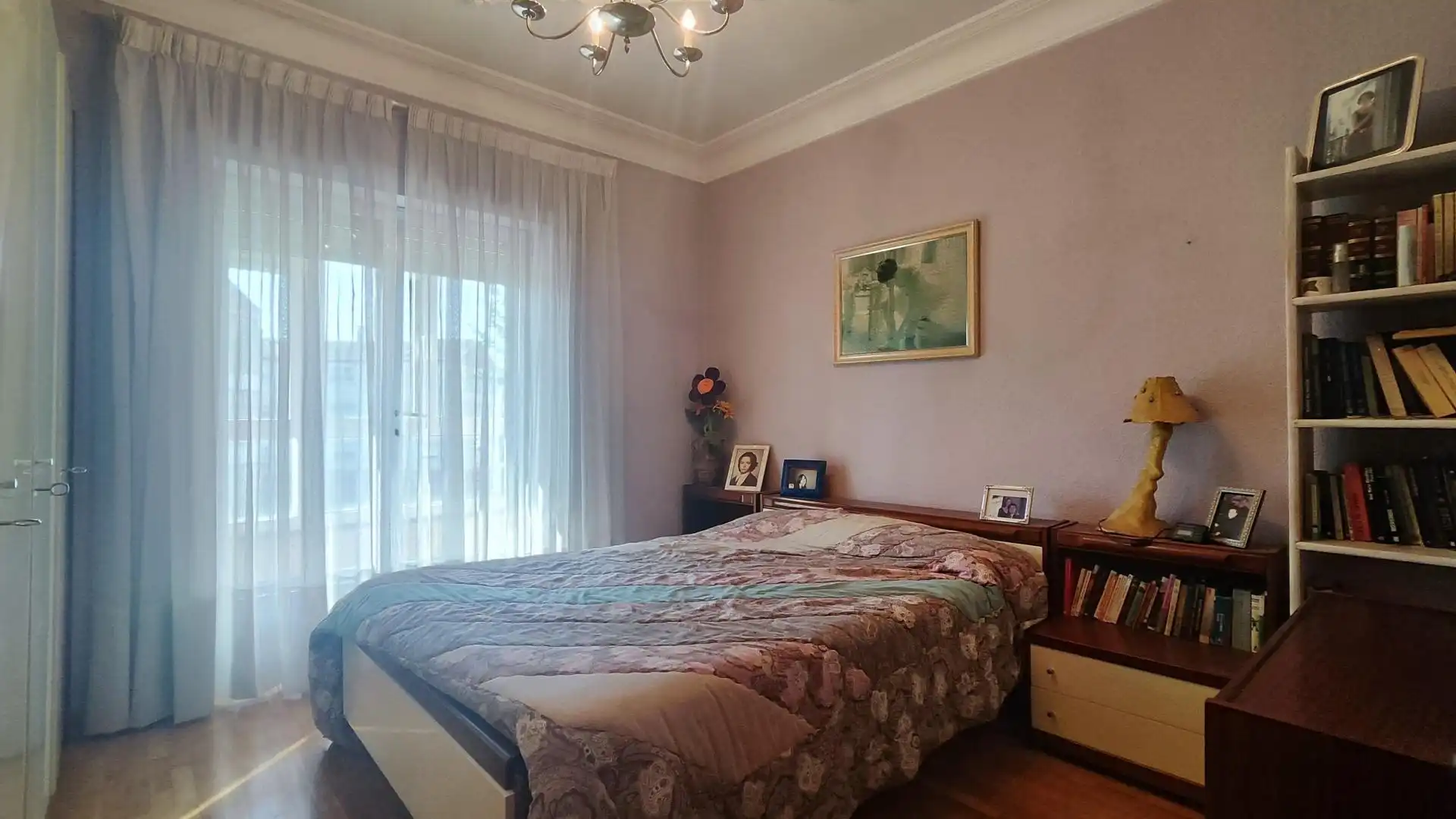 Habitación de Casa o chalet en venta en León Capital  con Calefacción y Terraza