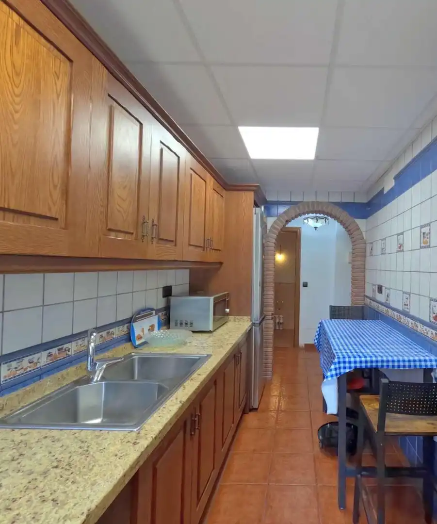 Cuina de Apartament en venda en Fuengirola amb Aire condicionat, Terrassa i Traster