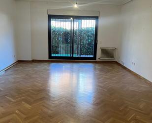 Living room of Duplex to rent in  Madrid Capital  with Heating and Terrace