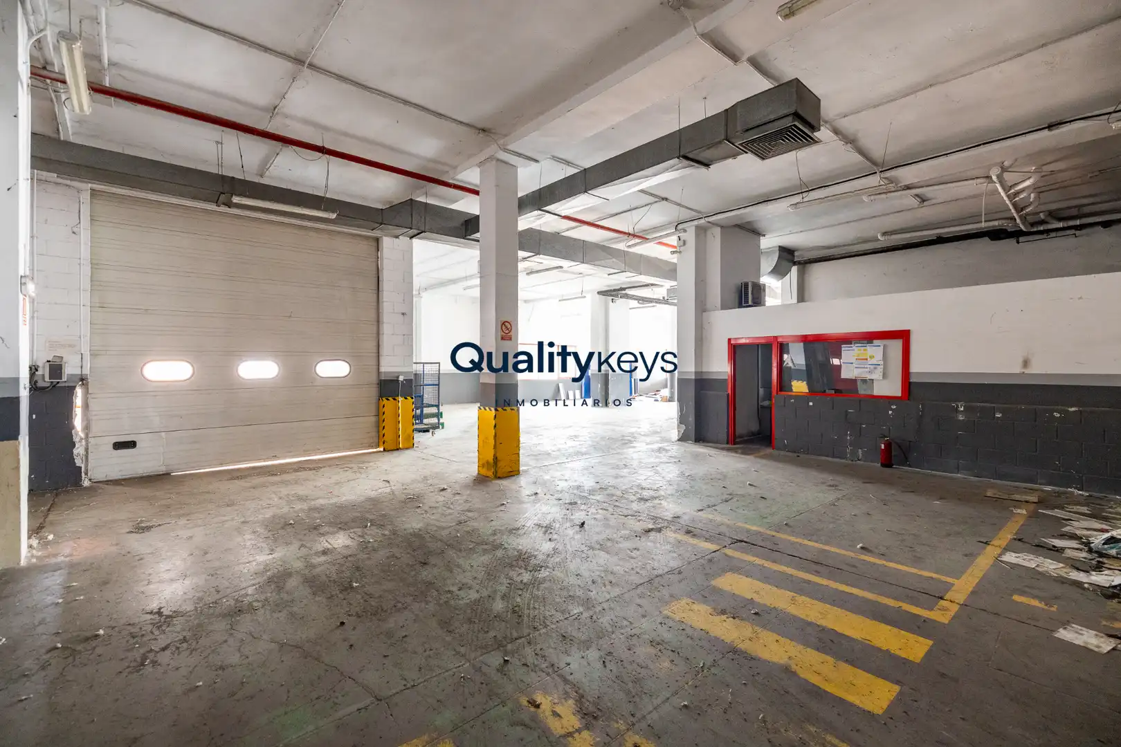 Parking de Nave industrial en venta en Ajalvir con Calefacción y Alarma
