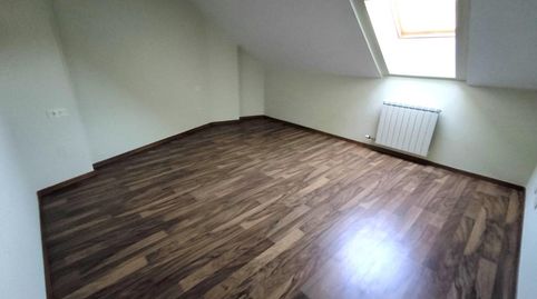 Foto 5 von Maisonette zum Verkauf in Calle Emiliano Alonso Sánchez Lomba, Puebla de Lillo, León