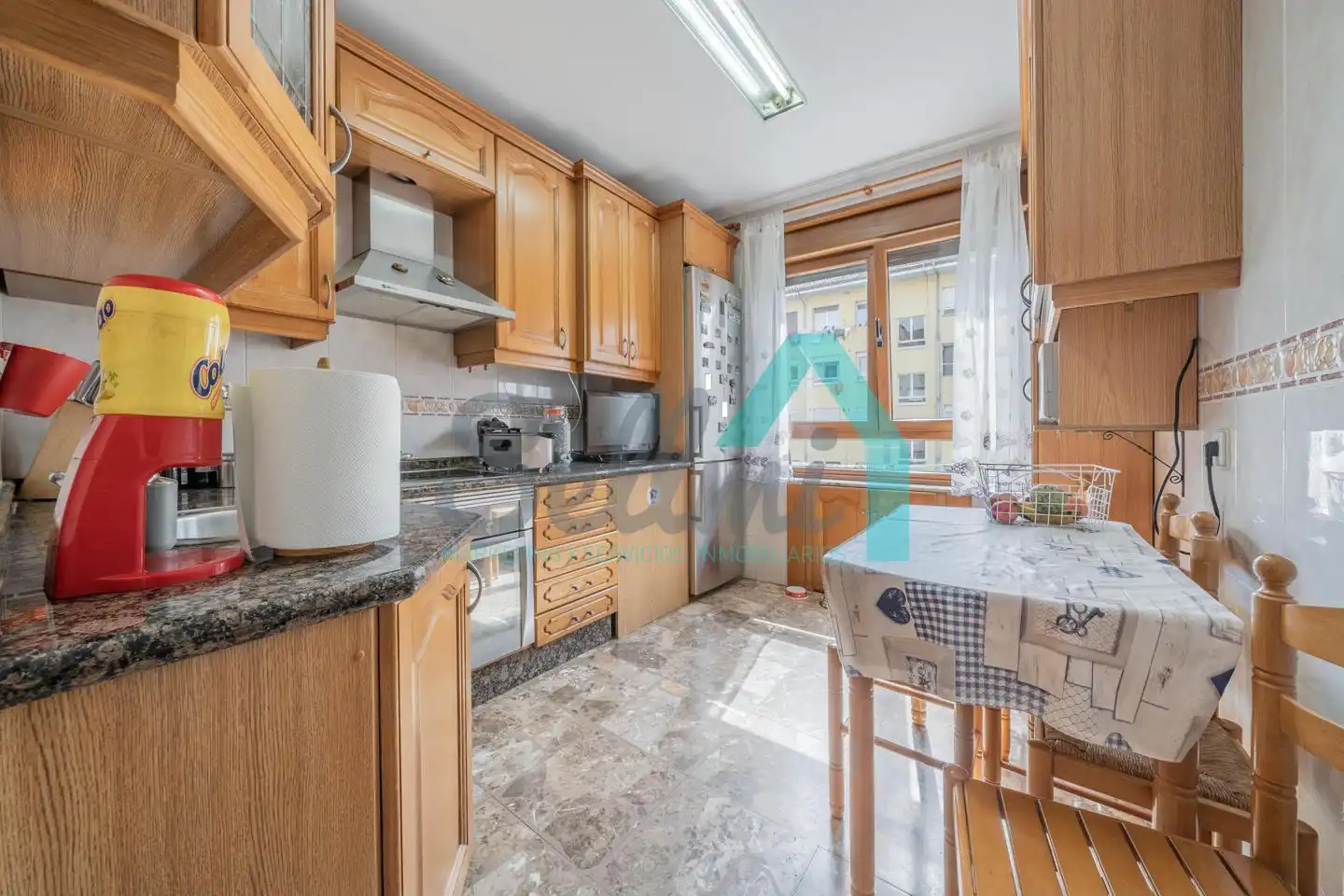 Cocina de Piso de alquiler en Mieres (Asturias) con Calefacción, Parquet y Trastero