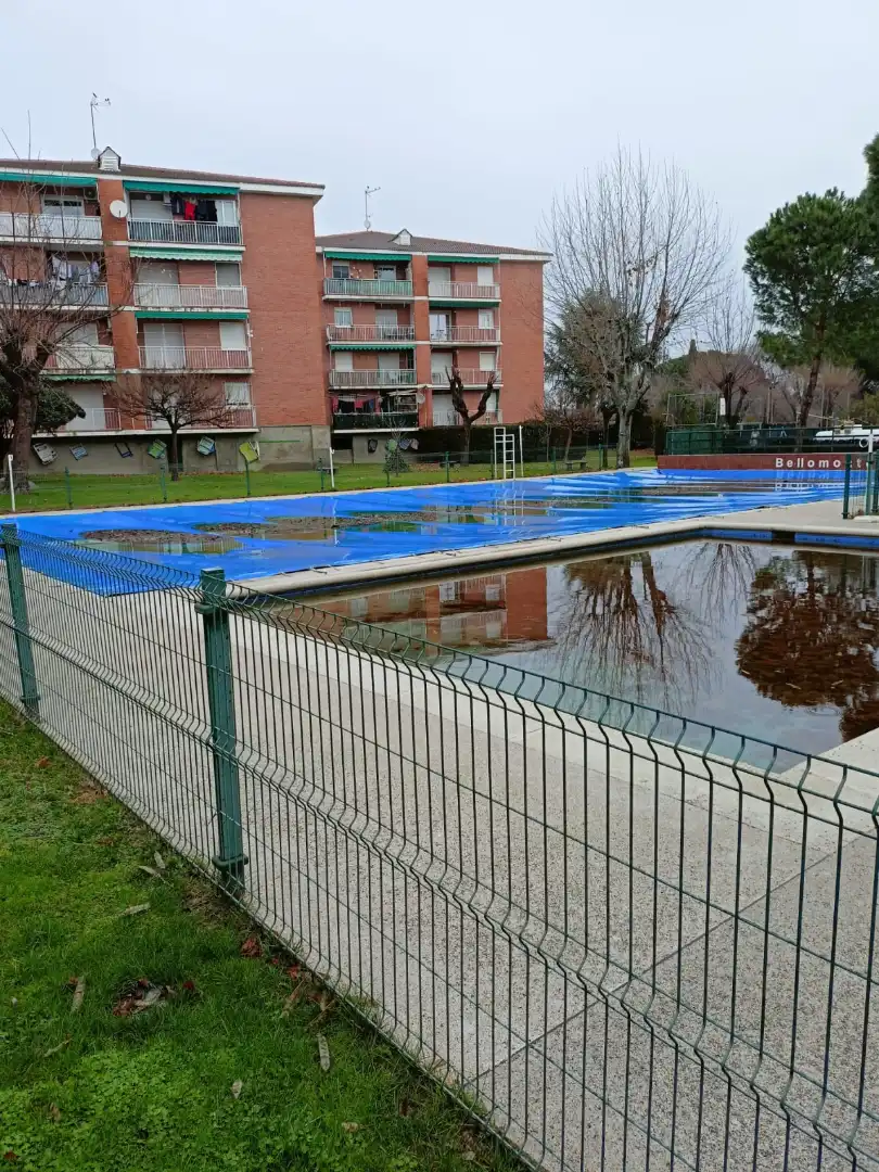 Schwimmbecken von Wohnung zum Verkauf in Chapinería mit Gemeinschaftspool
