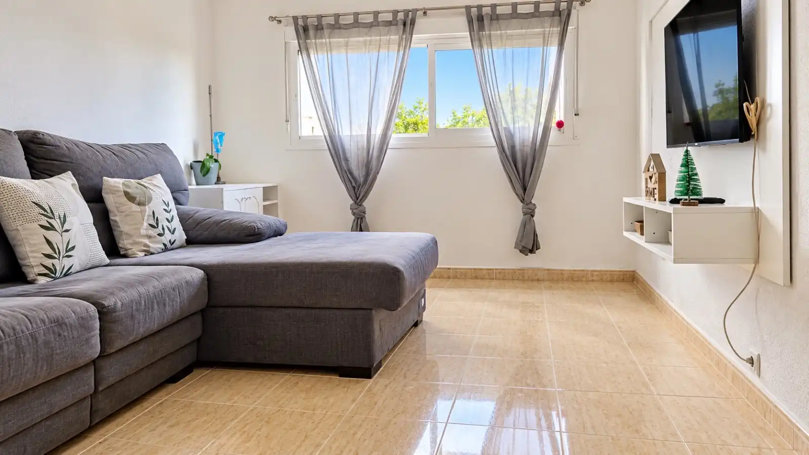 Living room of Apartments for rent in Torrevieja  with Air Conditioner, Heating and Swimming Pool