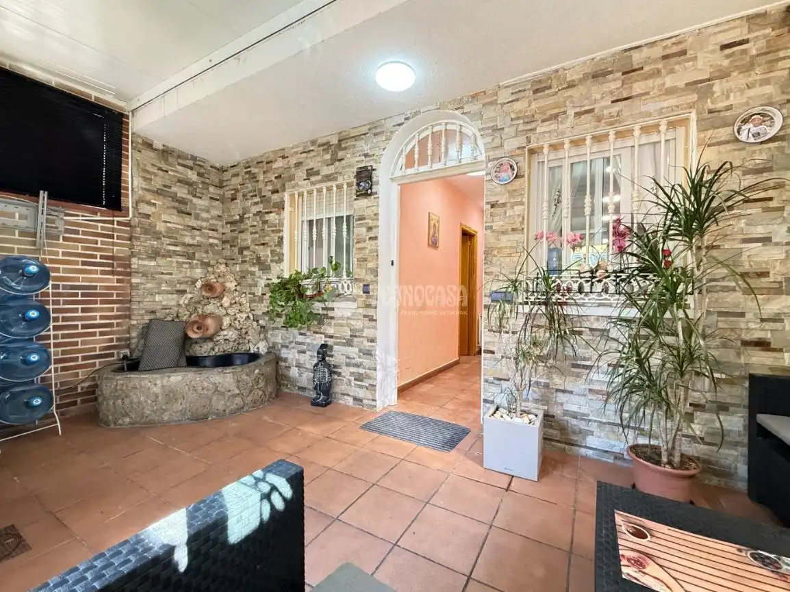 Semi-detached house for sale in Parque Coimbra, imagen 3