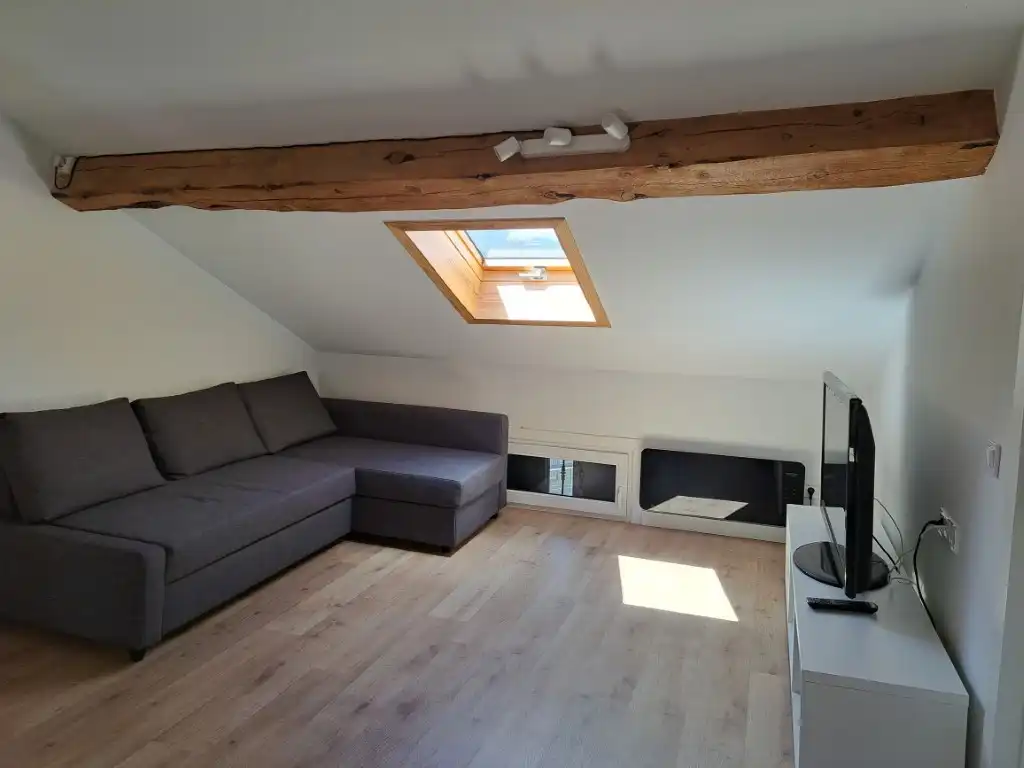 Sala d'estar de Àtic de lloguer en Osséja amb Calefacció, Parquet i Traster