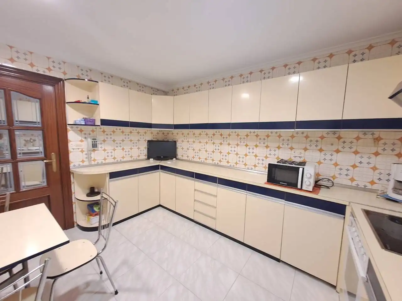 Cocina de Piso en venta en Burgos con Calefacción y Trastero