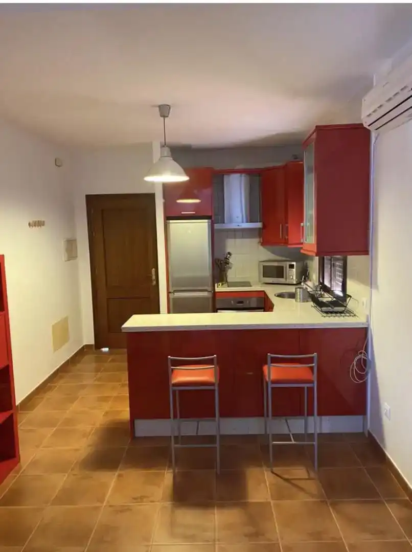 Cuina de Pis en venda en Cazalla de la Sierra amb Aire condicionat i Moblat