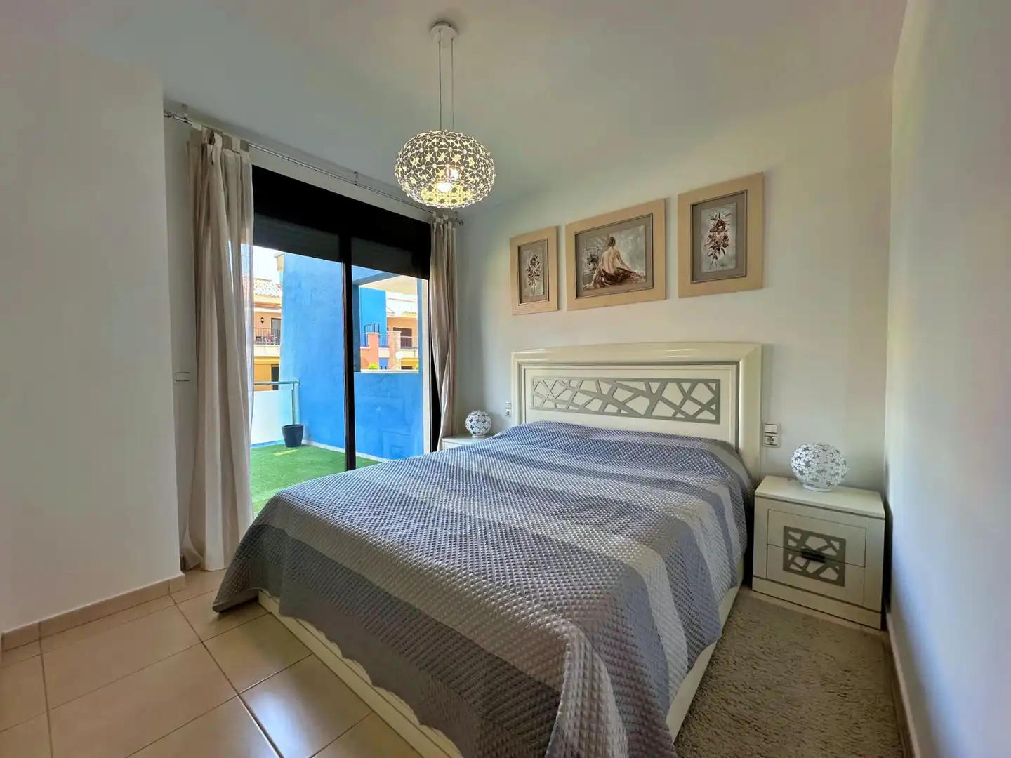 Dormitori de Apartament en venda en Orihuela amb Aire condicionat, Terrassa i Piscina