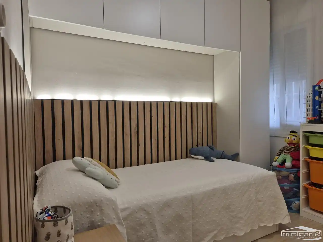 Dormitori de Pis en venda en Lucena amb Aire condicionat, Terrassa i Traster