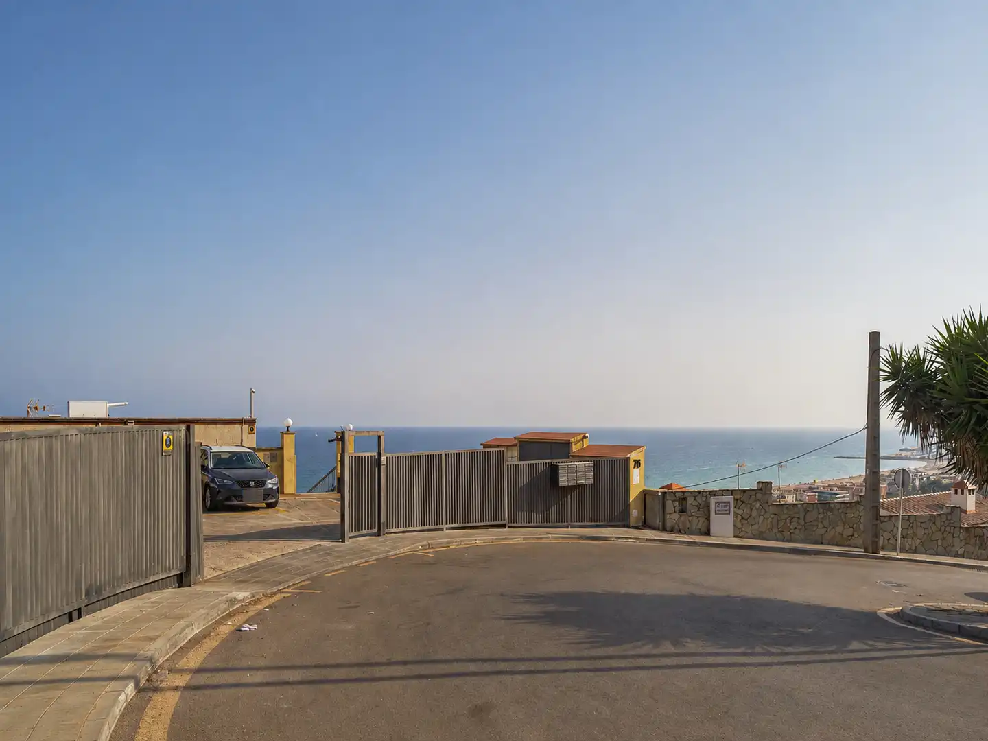 Exterior view of Flat for sale in Sitges  with Heating, Terrace and Storage room