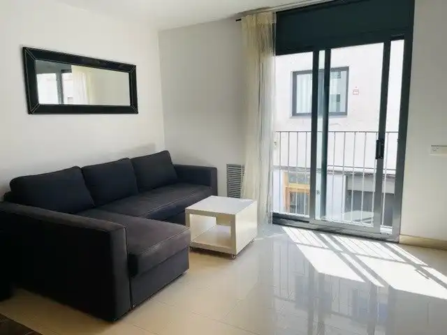 Sala d'estar de Oficina en venda en Sitges amb Aire condicionat i Moblat