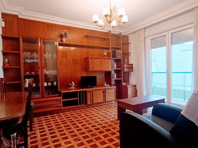 Piso en Alquiler en VILLAMANIN en Lucero