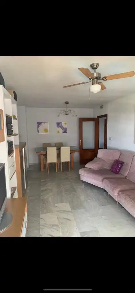 Apartamento de alquiler en Los Jardines de Marbella - La Ermita