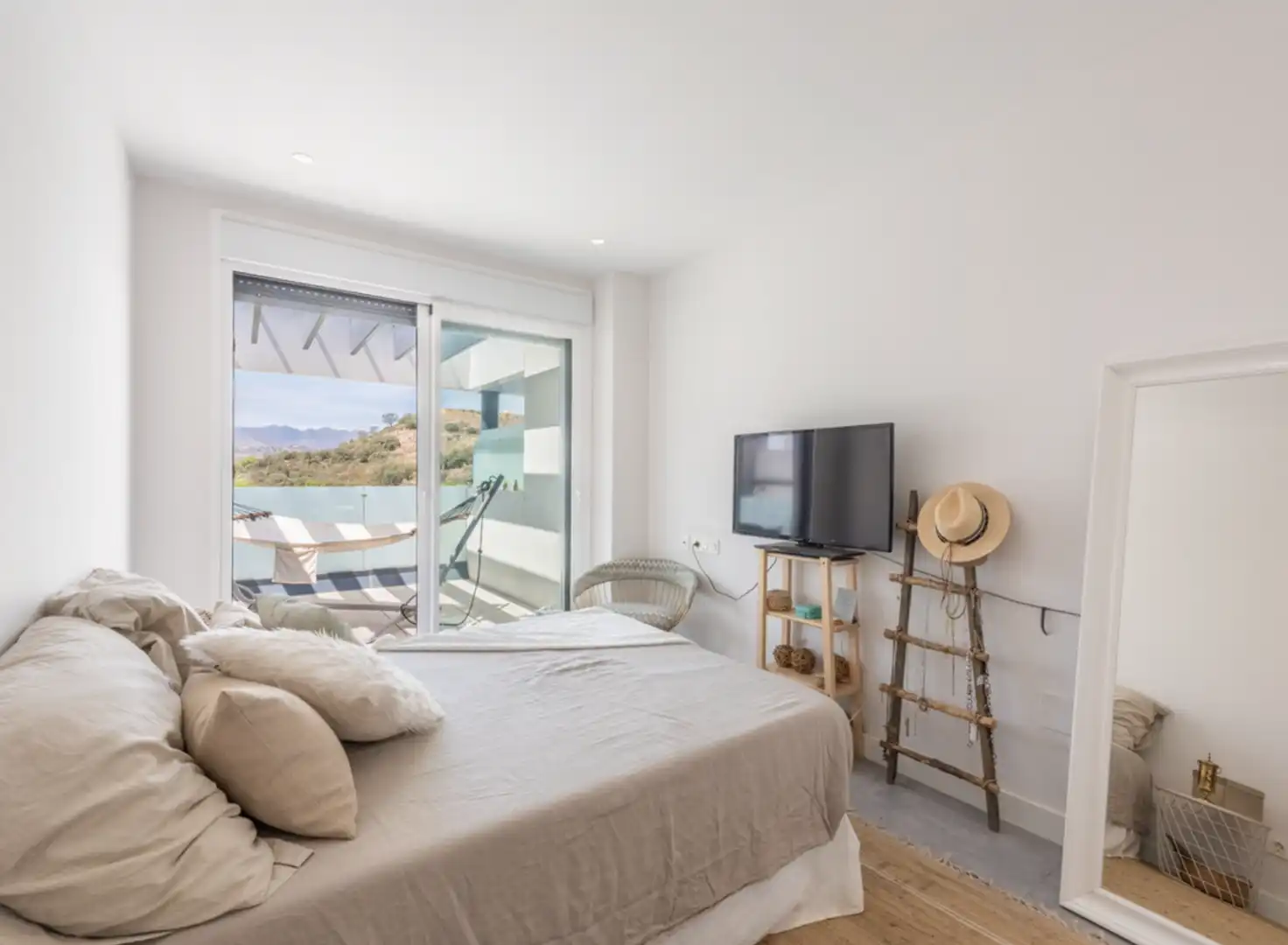 Apartment with pool for sale in La Cala Mijas, imagen 9