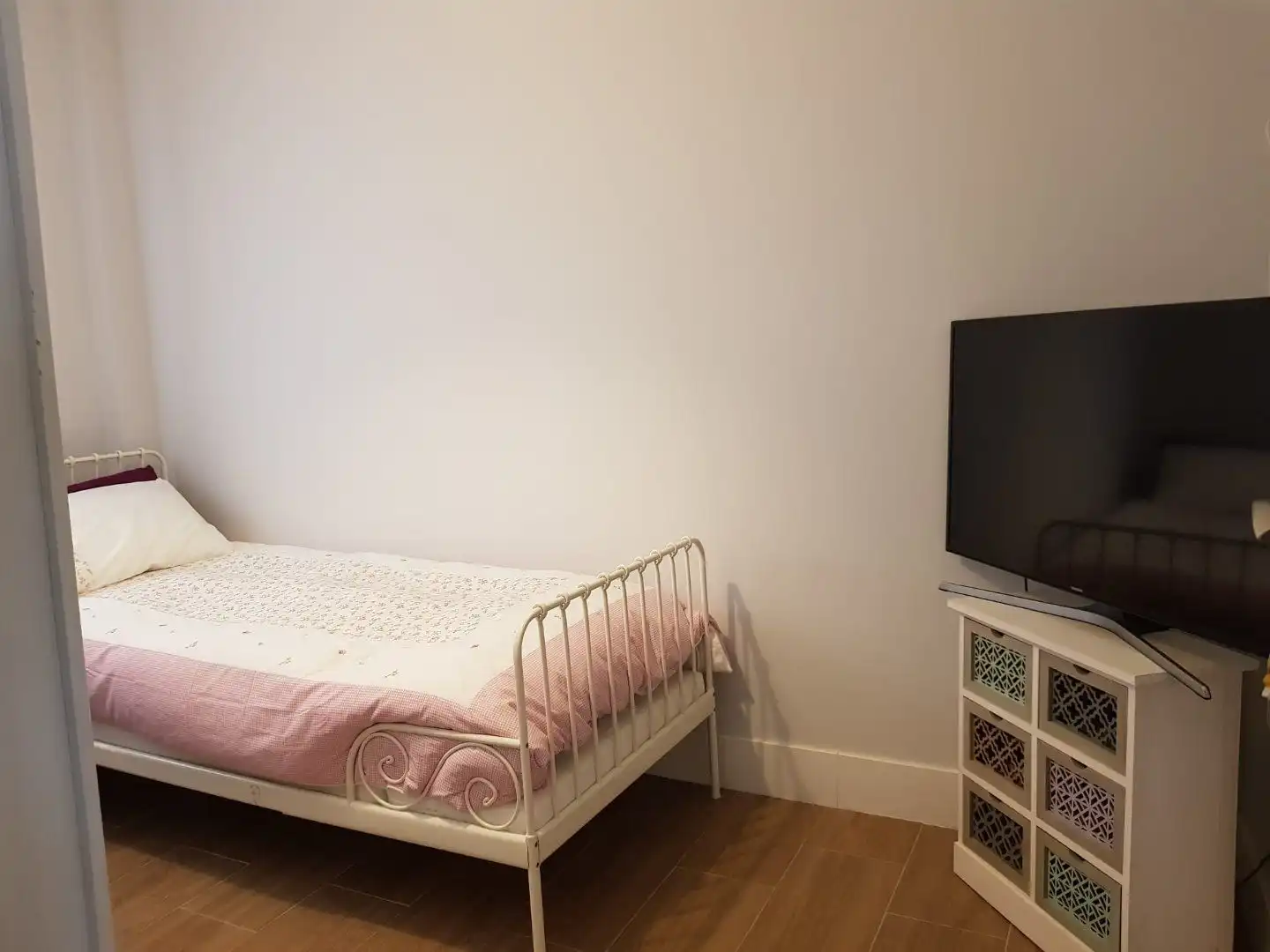 Habitación de Piso de alquiler en Algeciras con Amueblado