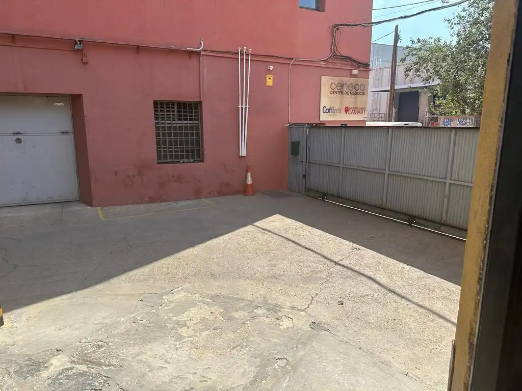 Nave industrial in affitto a Centre, imagen 2