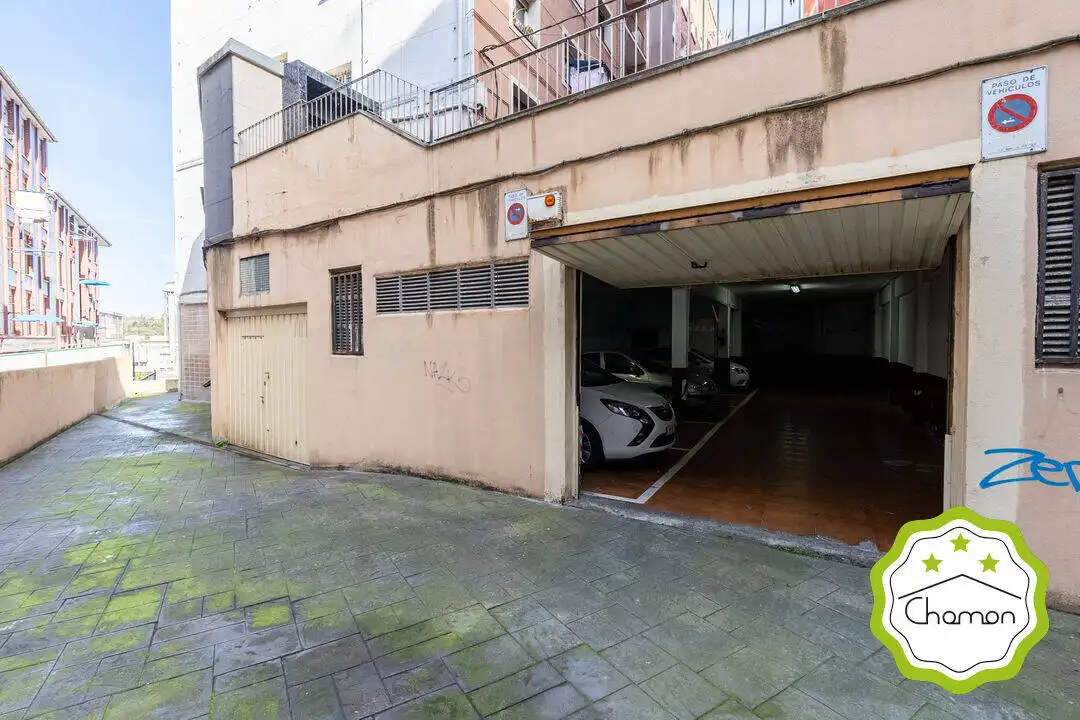 Parkplatz zum Verkauf in Plaza de los Tres Concejos, imagen 2