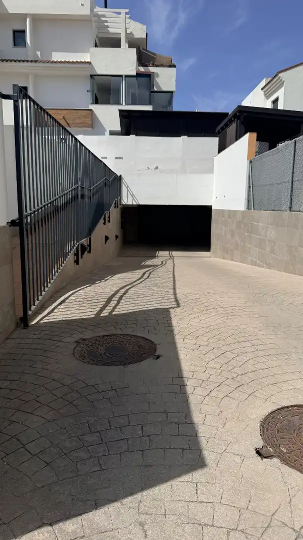 Parking de Piso en venta en Mijas con Aire acondicionado, Jardín privado y Terraza