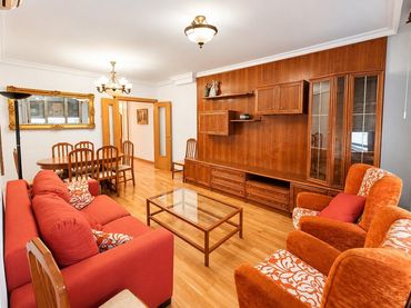 Apartment mit Aufzug zum Verkauf in Industria