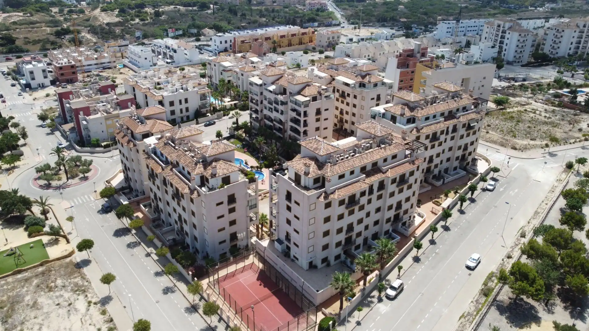 Vista exterior de Apartamento en venta en Guardamar del Segura con Aire acondicionado, Jardín privado y Terraza