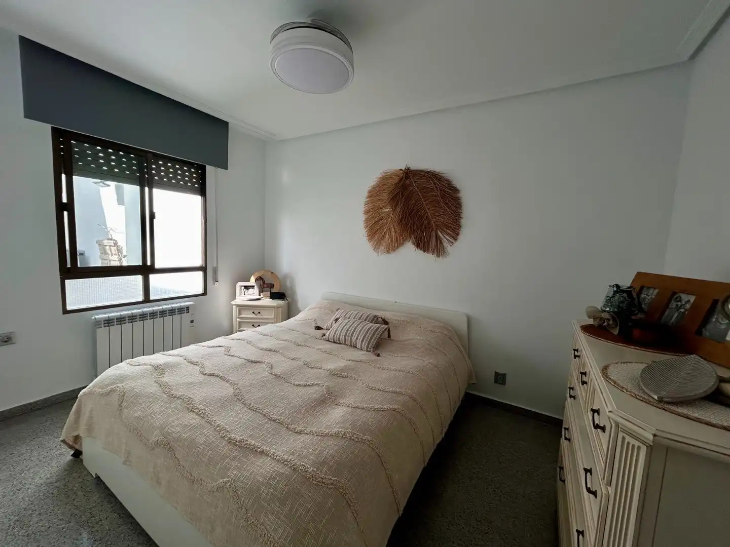 Dormitori de Apartament en venda en Orihuela amb Calefacció, Traster i Moblat
