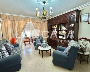 Living room of Flat for sale in  Sevilla Capital