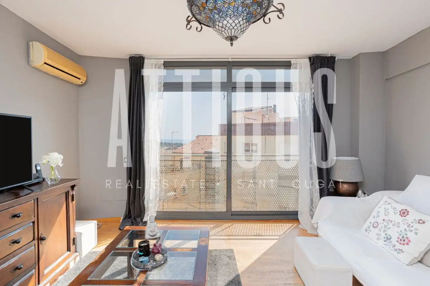 Dormitori de Casa adosada en venda en Barcelona amb Aire condicionat, Calefacció i Parquet