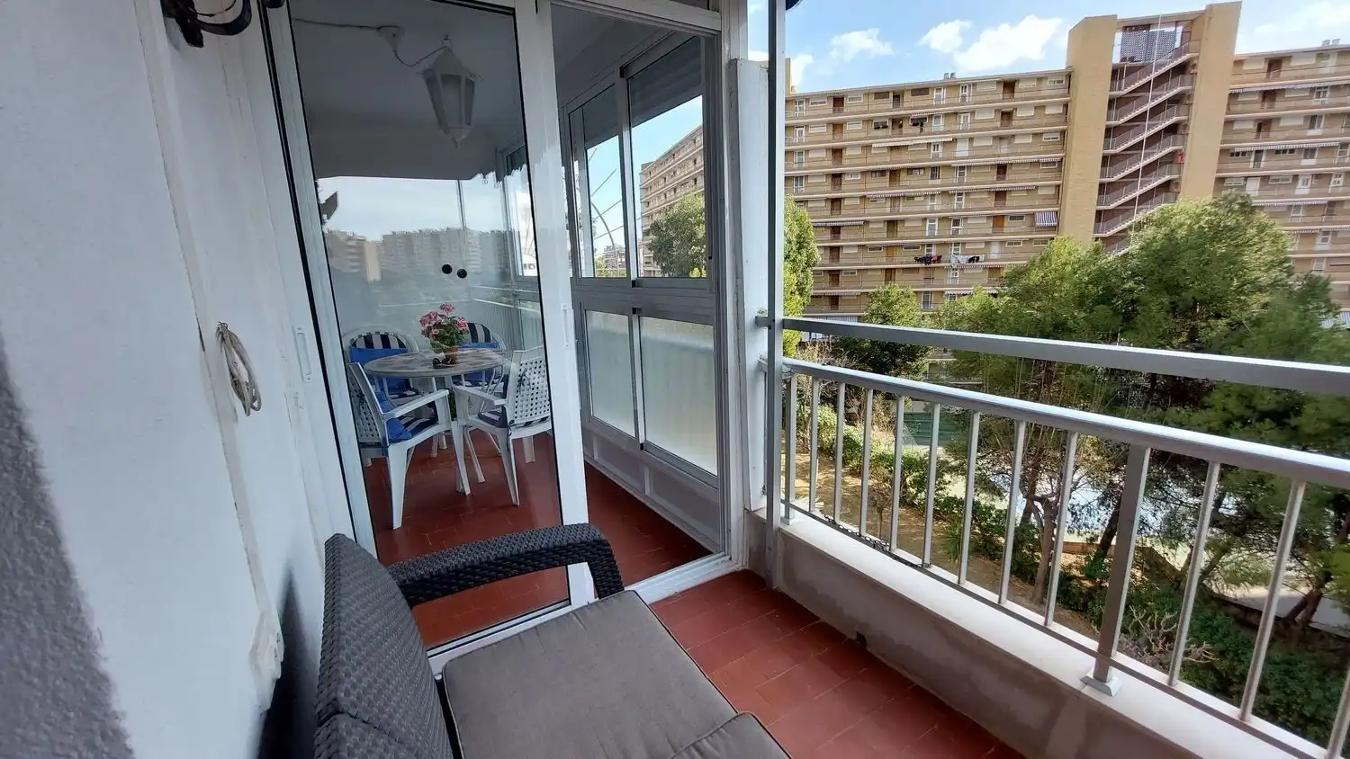 Terraza de Piso en venta en Alicante / Alacant con Aire acondicionado, Calefacción y Jardín privado