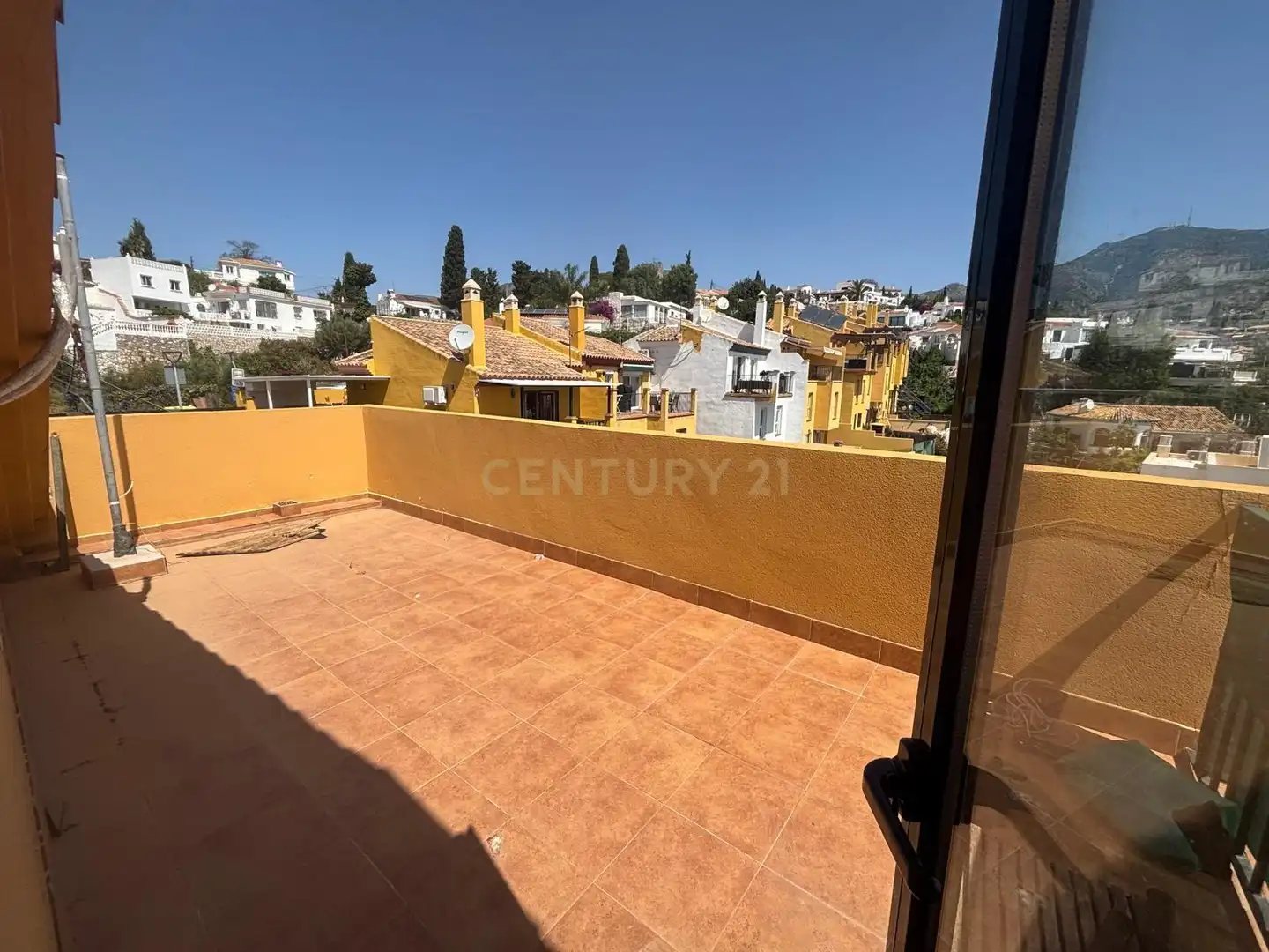 Terrassa de Casa adosada en venda en Fuengirola