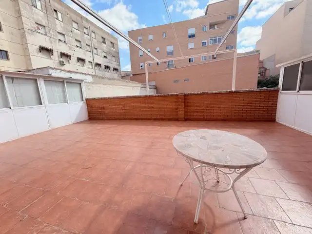 Apartament de lloguer a Calle General Aguilera, 10, Centro